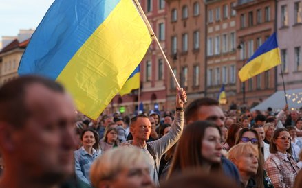 Zgromadzenie Ukraińców na Placu Zamkowym w Warszawie było największym poza granicami ich kraju