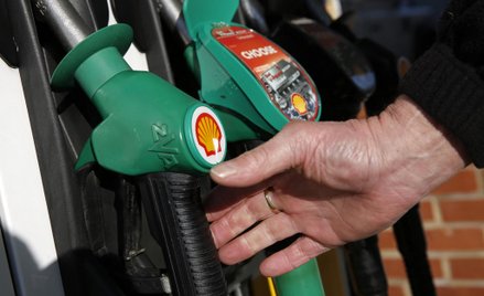 Odejście od rosyjskich surowców. UE: Mniej jeździć samochodem, pracować z domu