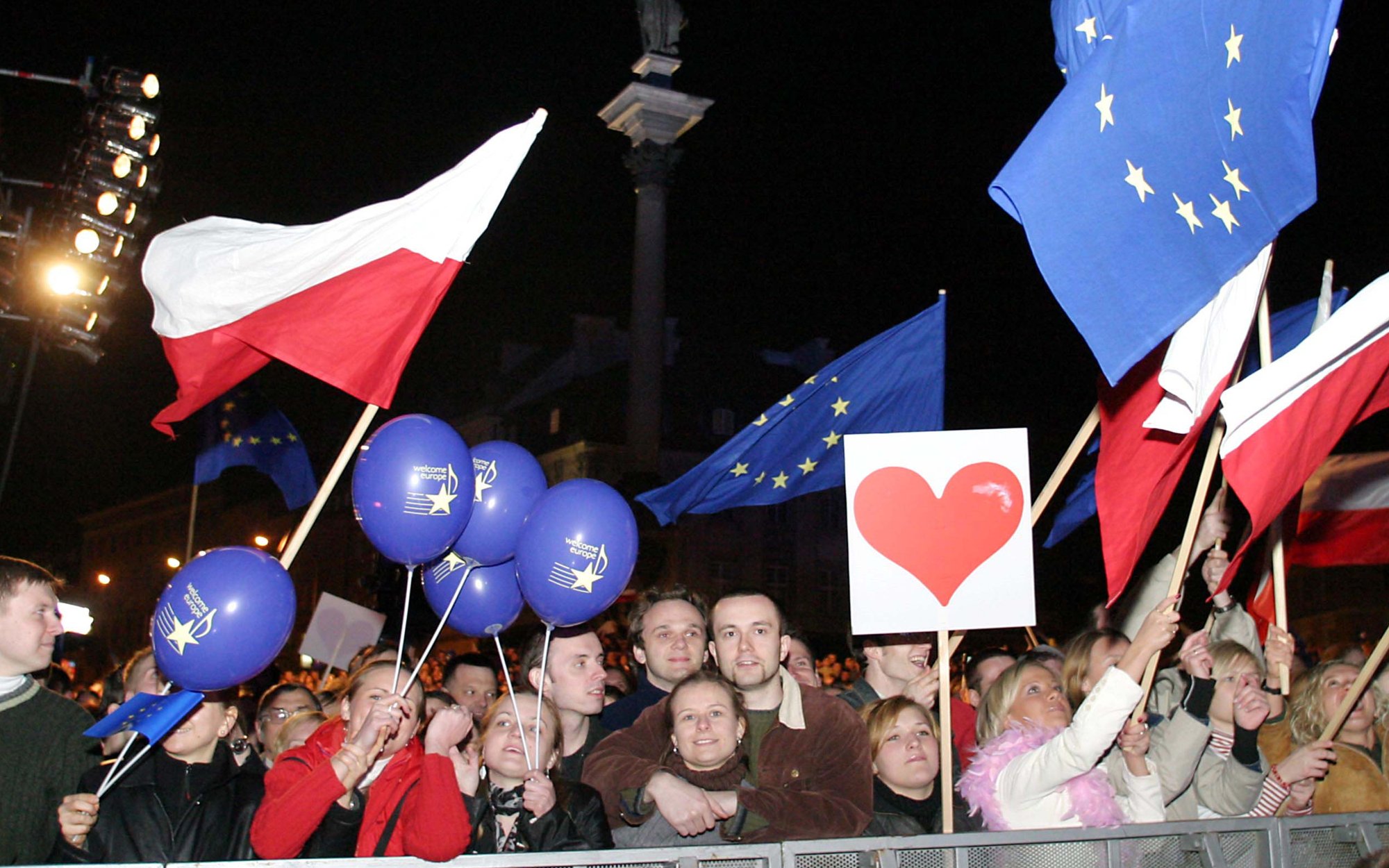 Cezary Szymanek: First the European Union, then the euro