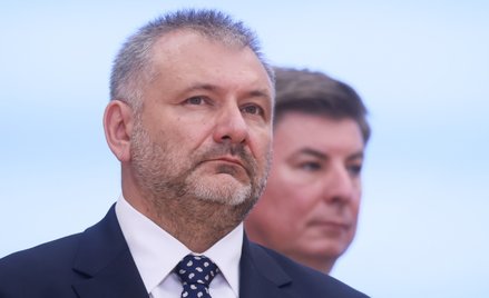 Nowy minister sprawiedliwości Waldemar Żurek podczas konferencji prasowej premiera Donalda Tuska