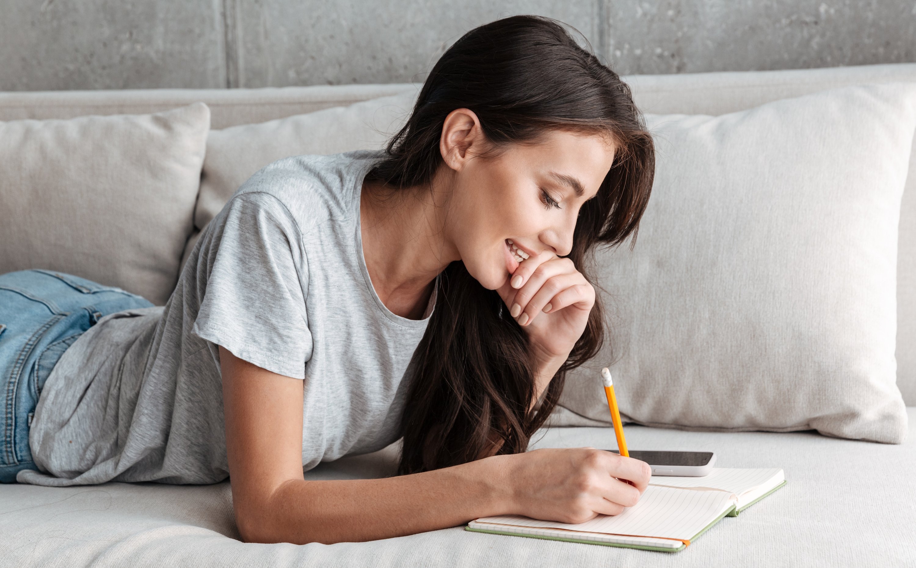 Oto, co się dzieje w mózgu, gdy pisze się pamiętnik. Każdy powinien to wiedzieć