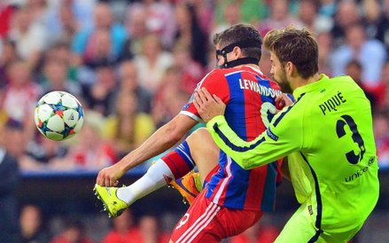 Robert Lewandowski mógł w tym meczu zdobyć co najmniej trzy bramki - ale do pewnego momentu za każdy