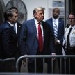 Donald Trump uważa, że ponad 90 zarzutów kryminalnych, jakie na nim ciążą, i cztery sprawy sądowe to