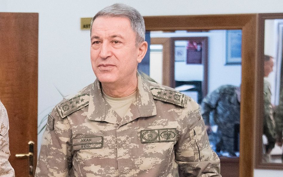 Hulusi Akar, szef tureckiego resortu obrony