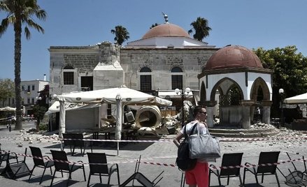 W starej części miasta Kos runął minaret zabytkowego meczetu
