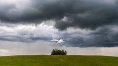 Dziś w części kraju wystąpią burze z silnym wiatrem