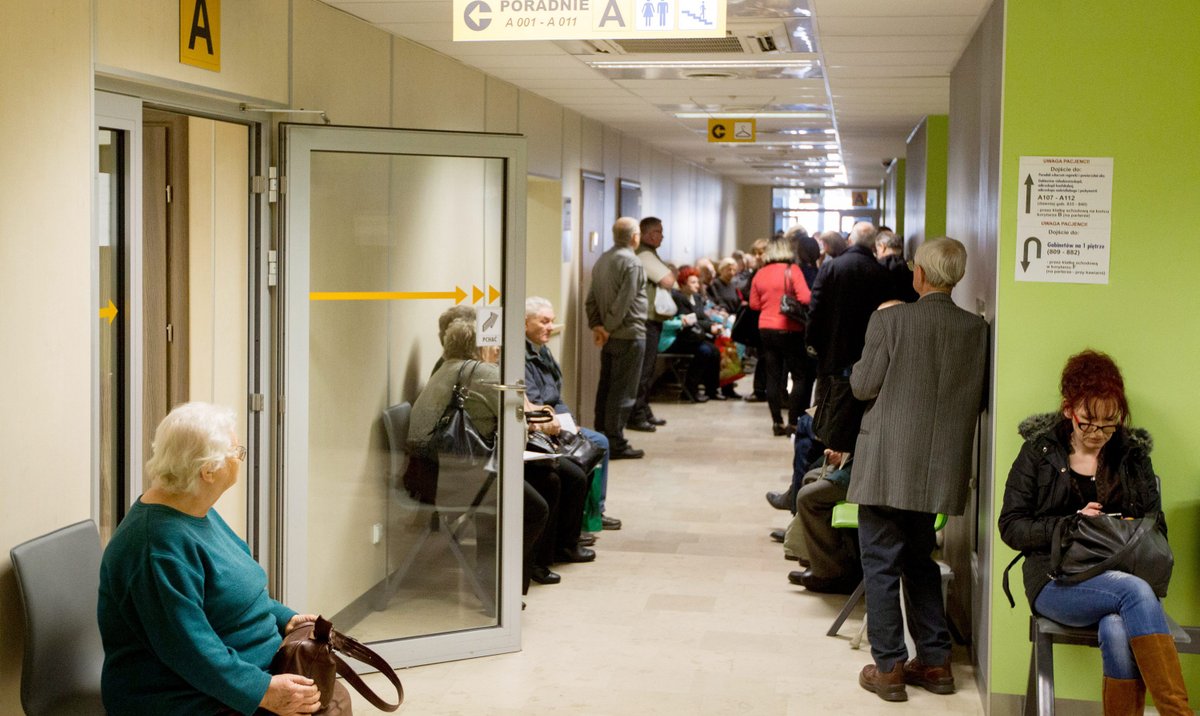 Coraz droższe pakiety medyczne. Nawet o kilkadziesiąt procent - rp.pl