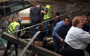 Wypadek kolejowy w New Jersey, jedna ofiara