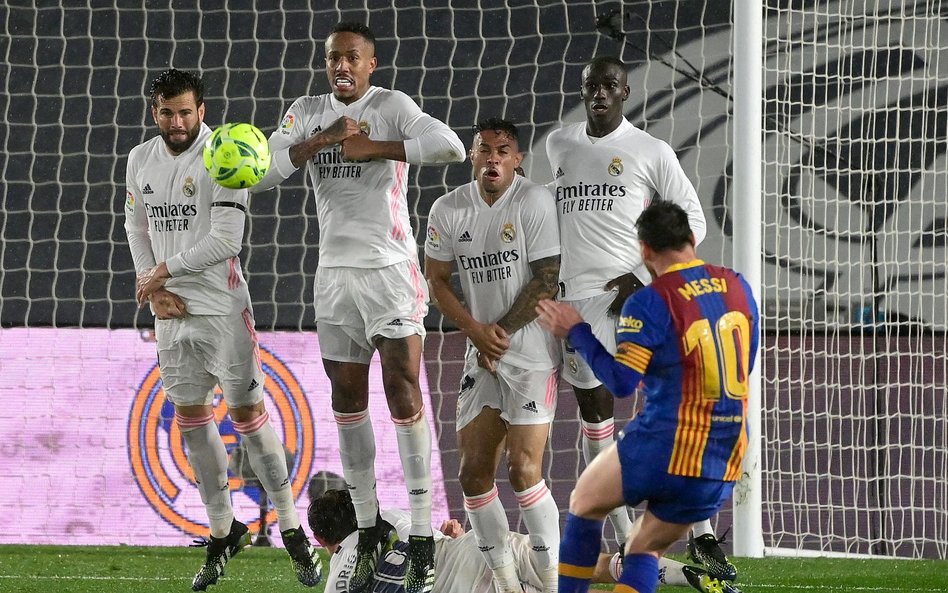 El Clasico. Trzeci z rzędu triumf Realu