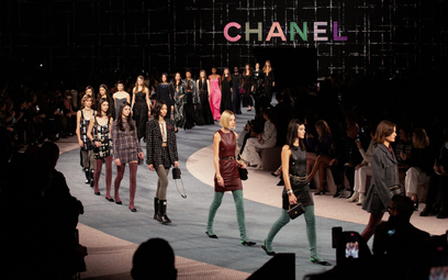 Pokaz kolekcji Chanel nawiązywał do krajobrazów wokół szkockiej rzeki Tweed.