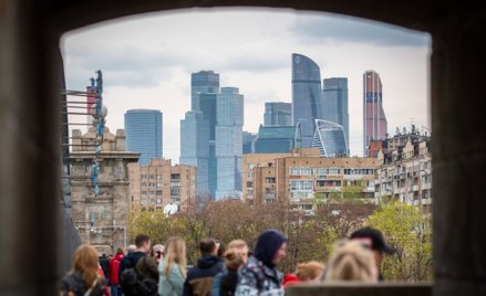 Ulubiony oligarcha Kremla pozostanie na liście sankcyjnej UE. Oto kto z niej zniknie