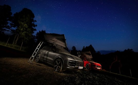 Porsche Cayenne w Bieszczadach