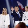 Andrzej Duda z rodziną na konwencji w Warszawie