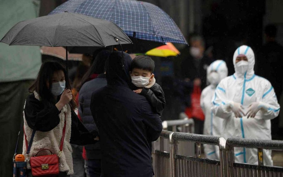 Chiny: Pierwsze od 3 dni zarażenie wirusem na terenie kraju