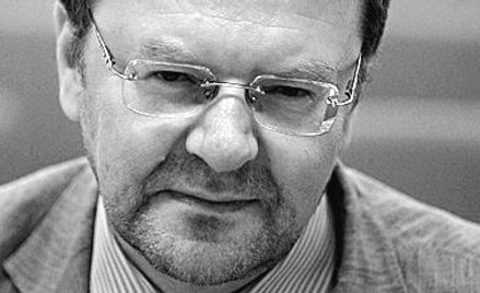 Medialny szum nie służy sędziom