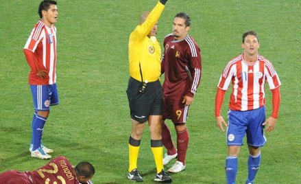 Patagwajczycy kończyli mecz w dziesiątkę. Czerwoną kartkę zobaczył Jonathan Santana