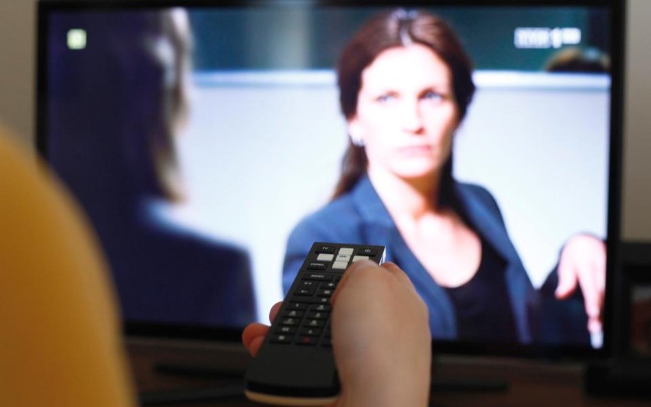 Polacy wciąż wierni telewizji