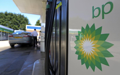 Sankcje i ceny ropy biją w BP