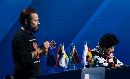 Krzysztof Stanowski brał udział w debatach jako kandydat, a komentował je także jako właściciel Kana