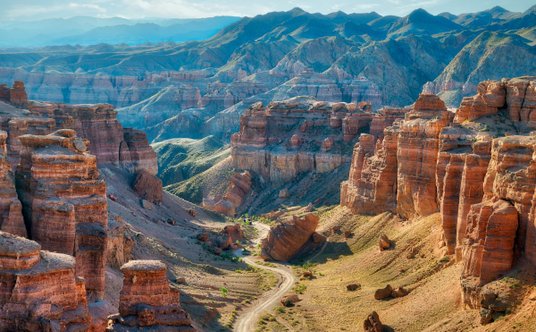 "Kanion szaryński, południowo-wschodni Kazachstan."