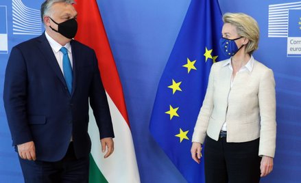 Premier Węgier Viktor Orban oraz Przewodnicząca Komisji Europejskiej Ursula von der Leyen