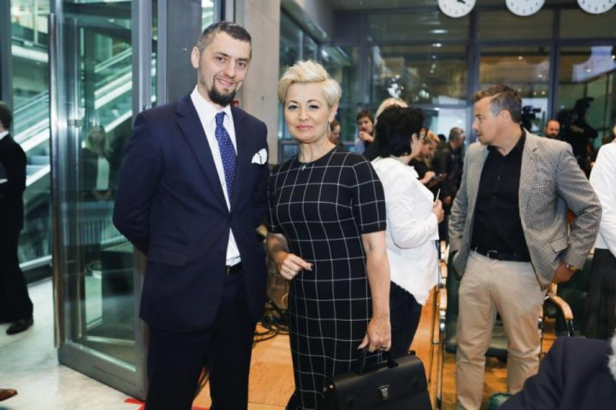 Andrzej Stec, redaktor naczelny „Parkietu”, i Iwona Sroka, członek zarządu Murapol, nadzorująca Skar