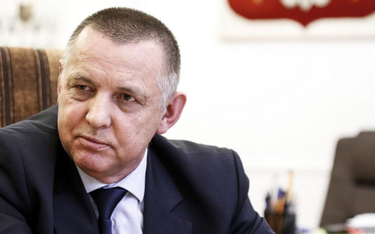 Marian Banaś zawiesza sprawowanie funkcji szefa NIK