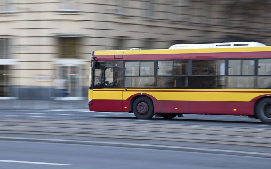 Drugi kierowca autobusu po narkotykach. Warszawa zawiesza umowę z Arrivą