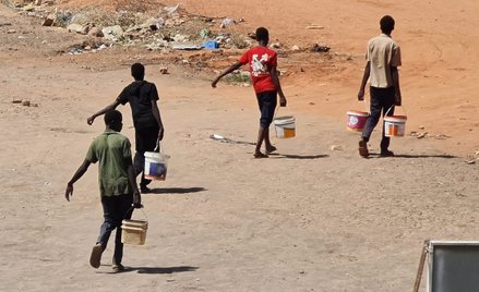 W Chartumie brakuje prawie wszystkiego, także wody