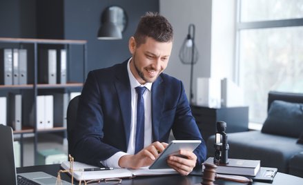 Użycie AI w pracy prawników firmowych było jednym z najważniejszych tematów poruszanych podczas waln