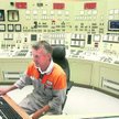 Kontrakty długoterminowe zapewniały elektrowniom zabezpieczenie zaciąganych w bankach kredytów na in