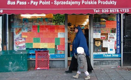 W hotelu, sklepie, restauracji, pubie. W Londynie wszędzie słychać język polski. Dziś to trzeci najc