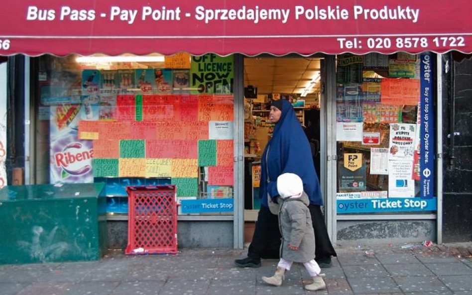 W hotelu, sklepie, restauracji, pubie. W Londynie wszędzie słychać język polski. Dziś to trzeci najc