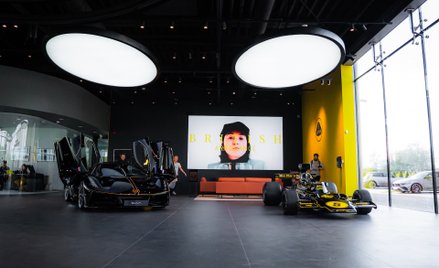 Nowy salon Lotusa w Warszawie