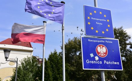 Deportacja po koncercie i za lot dronem. Prawnicy mają poważne wątpliwości