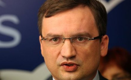 Ziobro o Kluzik-Rostkowskiej: Ciągnie swój do swego