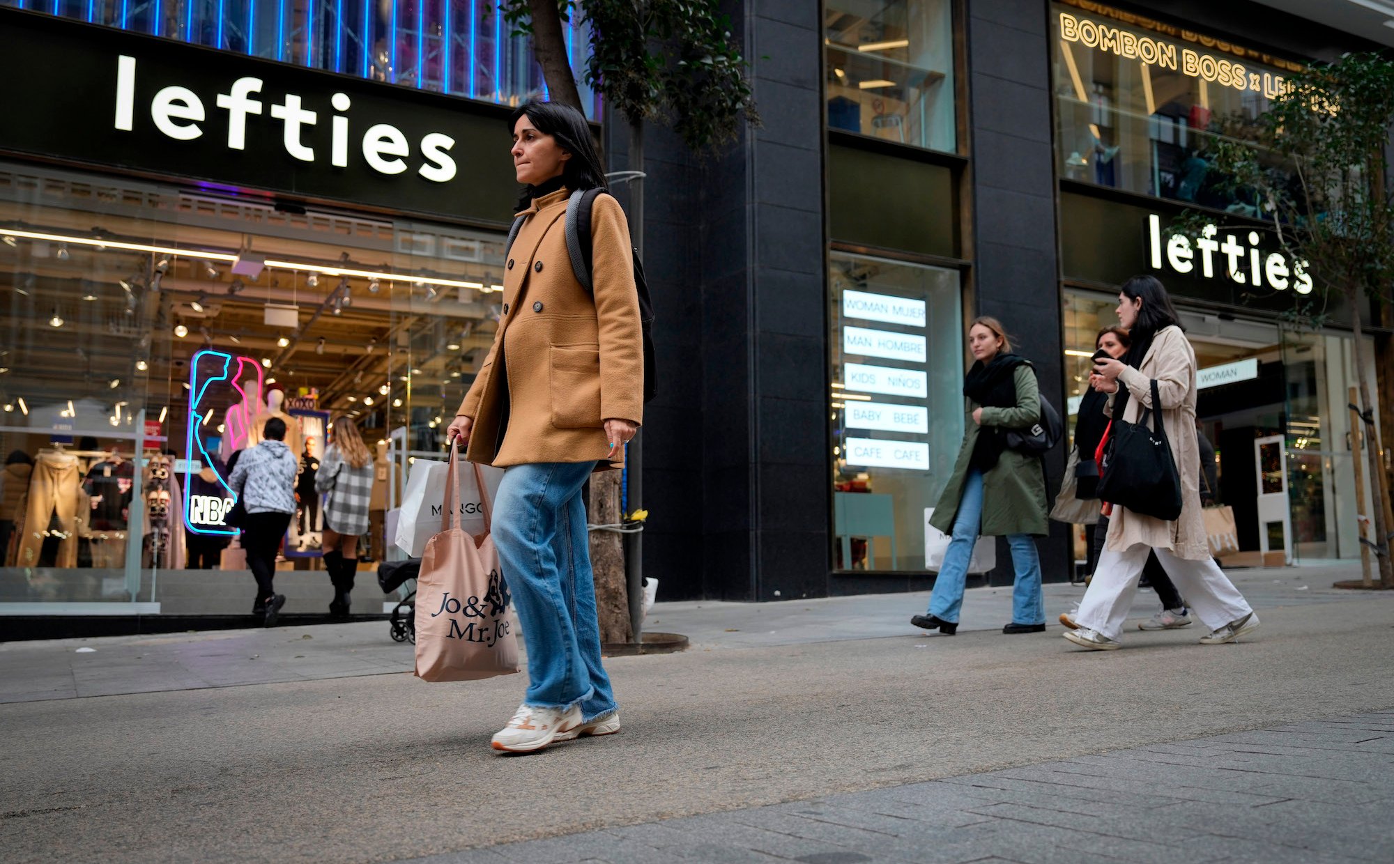 Siotrzana marka Zary wchodzi w nową niszę. Hiszpanie dostrzegli potencjał