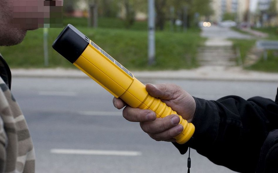 Małopolskie: Miał prawo jazdy od dwóch dni. Złapany nietrzeźwy