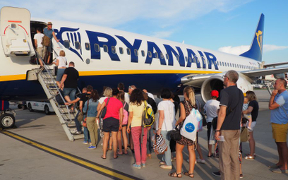 Ryanair wycofał się z latania do Aten zimą