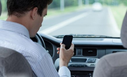 Policja przekonuje, że podsłuchiwanie rozmów telefonicznych sprawdza się w walce ze zorganizowaną pr