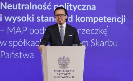 Minister aktywów państwowych Wojciech Balczun na konferencji prasowej „Neutralność polityczna i wyso