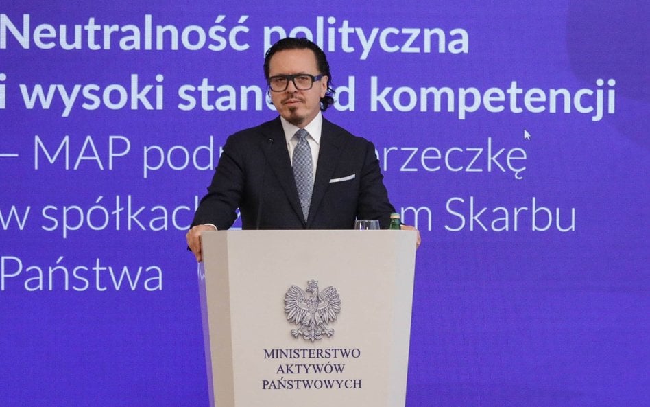 Minister aktywów państwowych Wojciech Balczun na konferencji prasowej „Neutralność polityczna i wyso