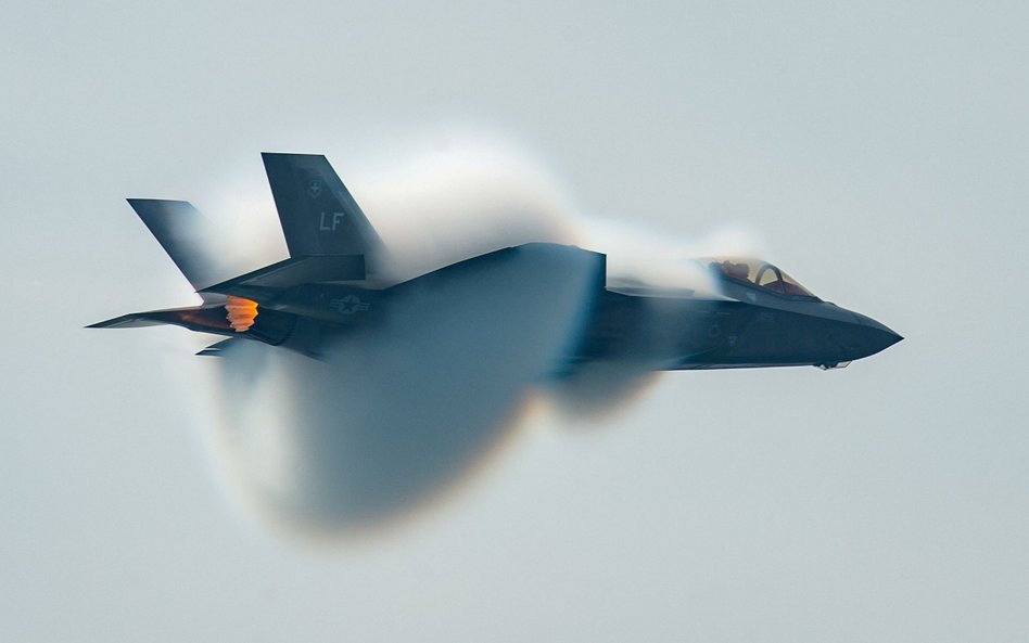 Wielka Brytania będzie mieć 12 bombowców F-35 zdolnych przenosić głowice atomowe