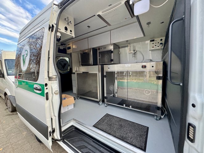 Nowy pojazd umożliwia stabilizację stanu zwierzęcia podczas transportu