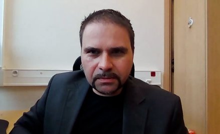 Prof. Pyrć: Nie powiedziałbym, że panujemy nad pandemią