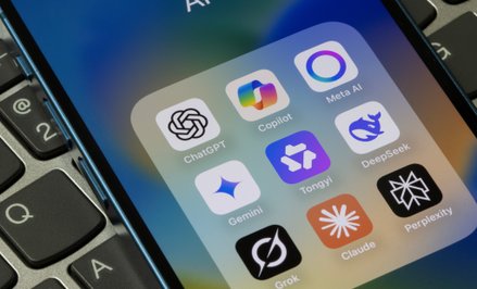 Czy boty AI tylko zwiększają ludzkie możliwości? Mogą też szkodzić