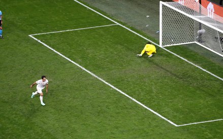 Szwajcaria - Hiszpania 1:1 karne 1:3