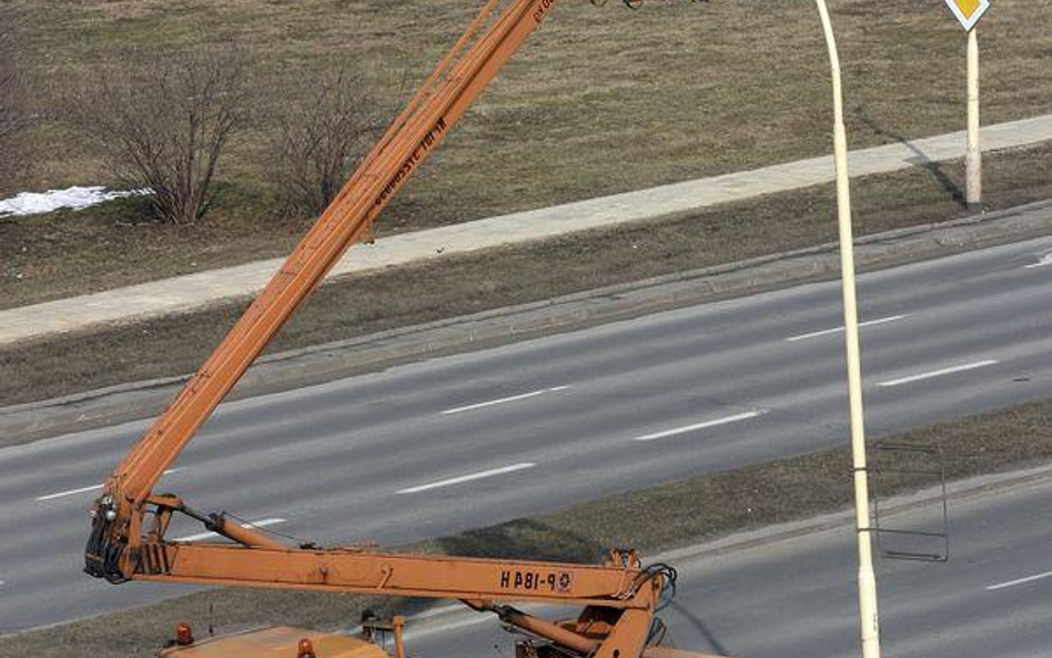 Oświetlenie to kompetencja burmistrza
