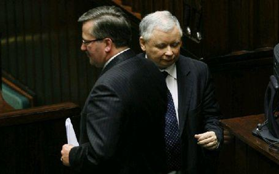 Czy Bronisławowi Komorowskiemu chodziło o postraszenie Jarosława Kaczyńskiego, że nawet w razie wygr