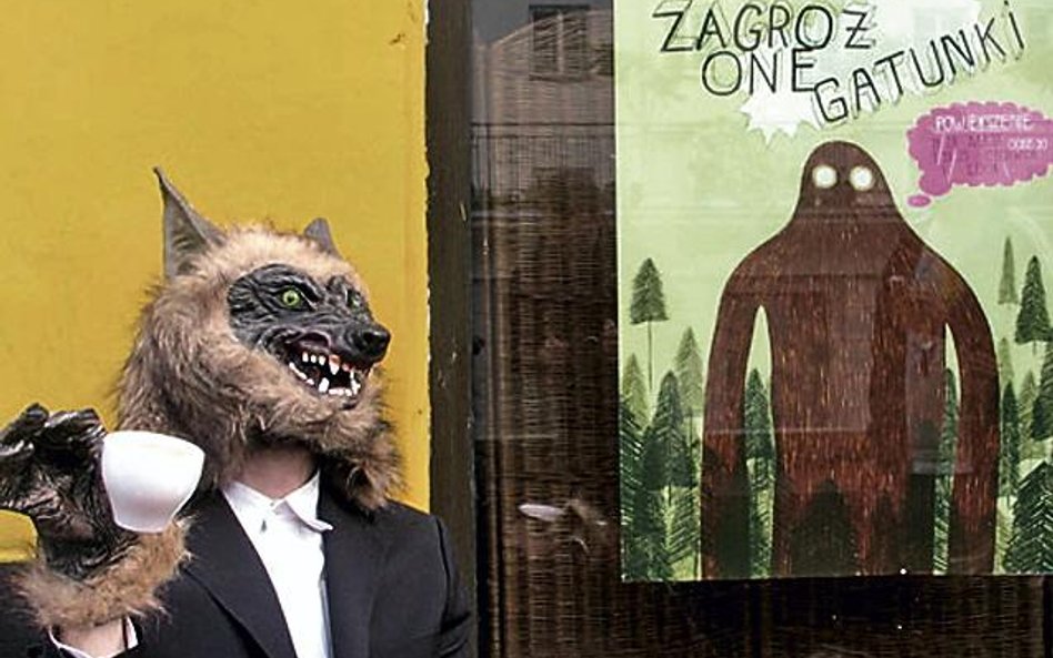 Klancyk to teatr, który dba o kreację. Tak zachęca do przyjścia na spektakl „Zagrożone gatunki”. Poc